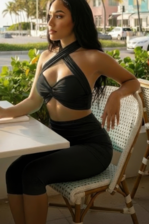 Crisscross Halter, twisted Knot Detail, self-tie Set