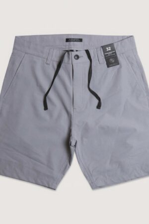 Hybrid solid shorts